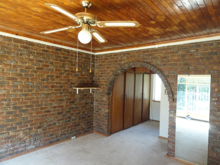 To Let 3 Bedroom Property for Rent in Miederpark North West
